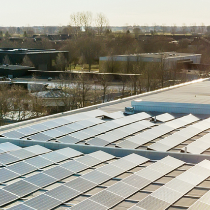 vivim solar especialistaas en placas solares para empresas